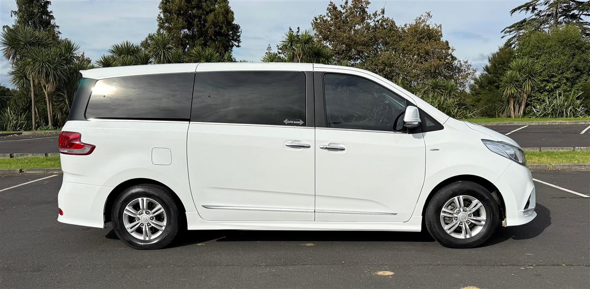 2020 LDV G10 Petrol 9 Seater Van Automatic