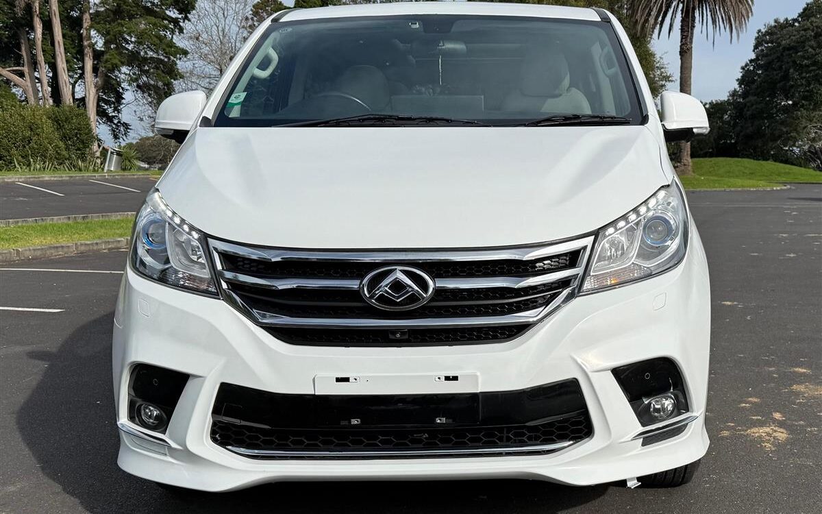 2020 LDV G10 Petrol 9 Seater Van Automatic