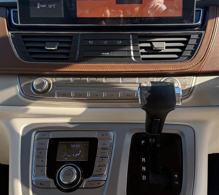 2021 LDV G10 Petrol 2.0L Station Wagon Automatic