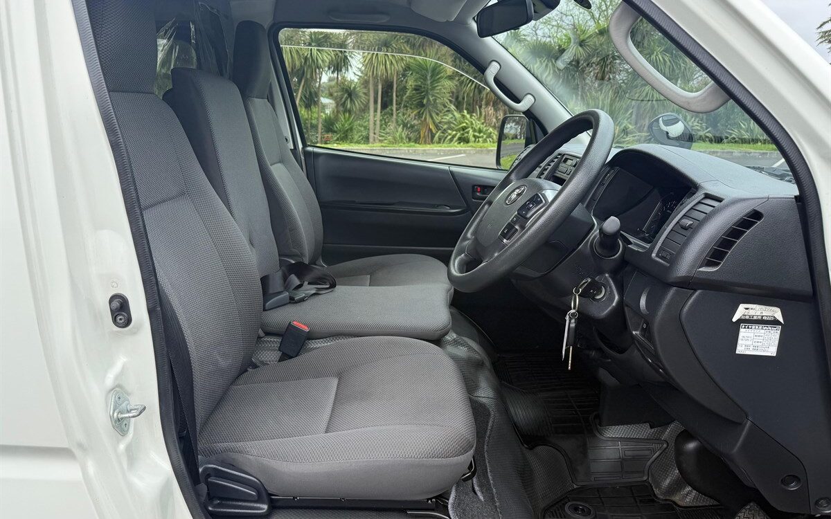 2020 Toyota Hiace CARGO VAN Van Automatic