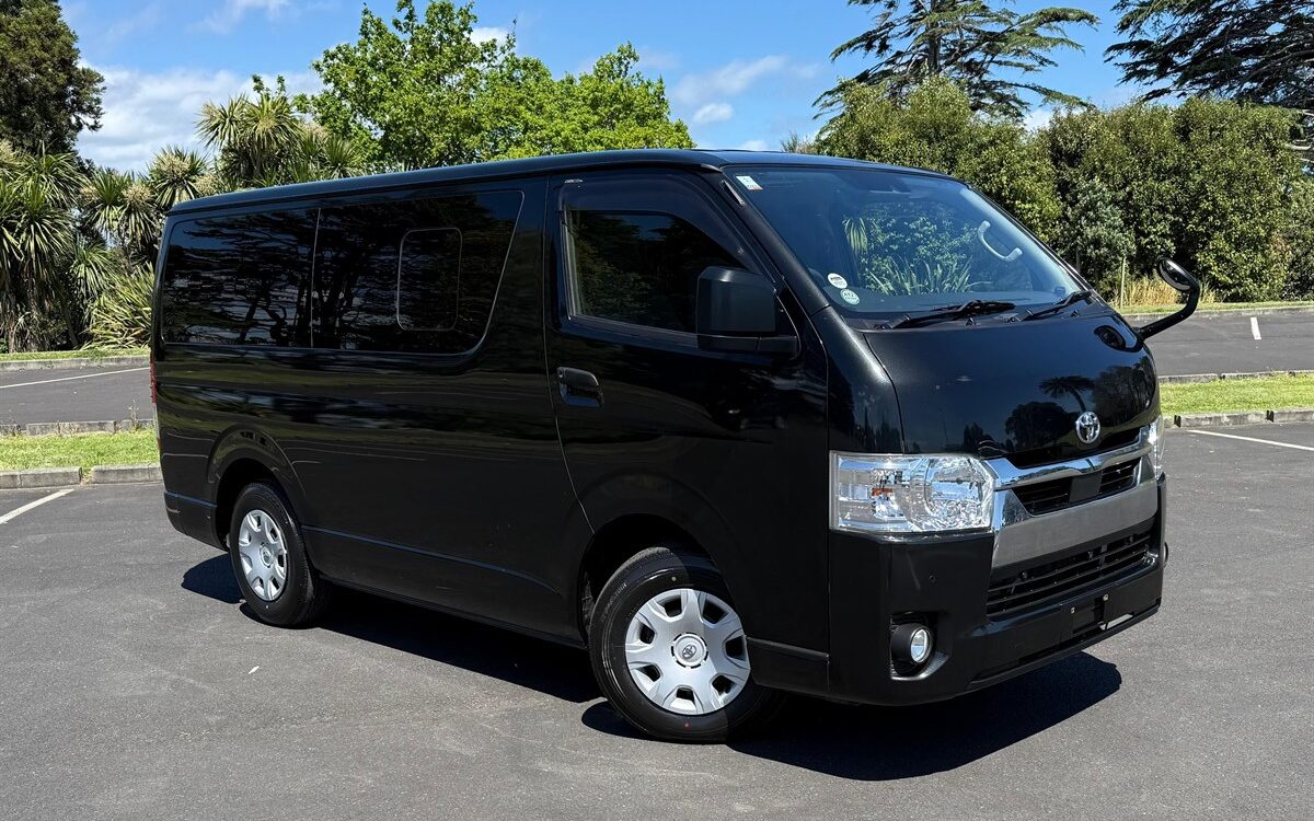 2022 Toyota Hiace CARGO VAN 9 SEATER Van Automatic