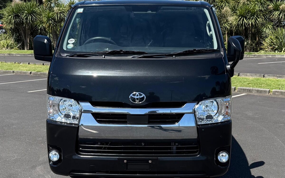 2022 Toyota Hiace CARGO VAN 9 SEATER Van Automatic