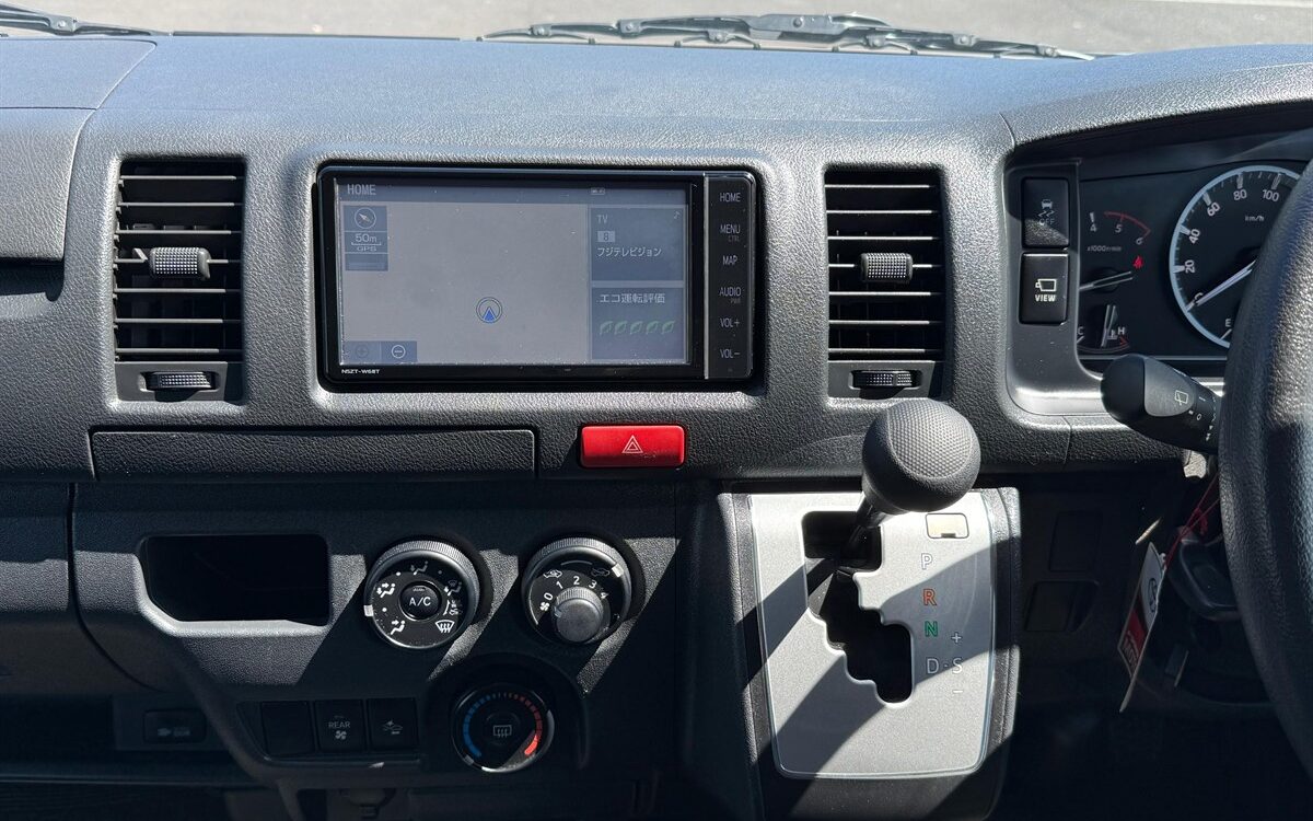 2022 Toyota Hiace CARGO VAN 9 SEATER Van Automatic