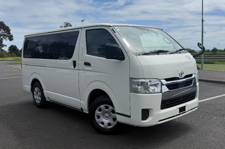 2022 Toyota Hiace CARGO Van Automatic