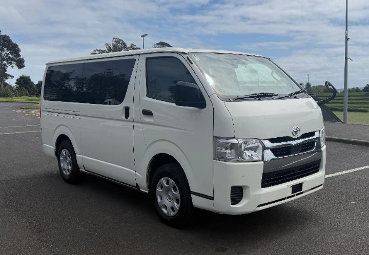2022 Toyota Hiace CARGO Van Automatic