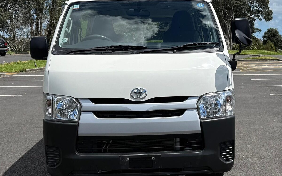 2020 Toyota Hiace CARGO Van Automatic