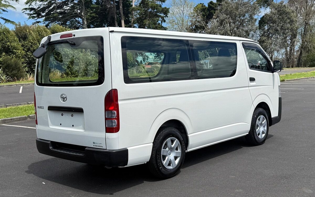 2020 Toyota Hiace CARGO Van Automatic