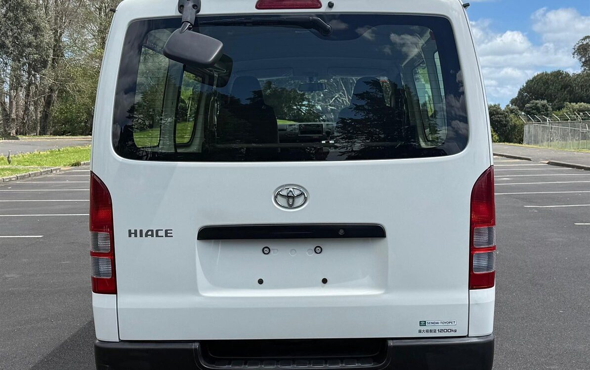 2020 Toyota Hiace CARGO Van Automatic